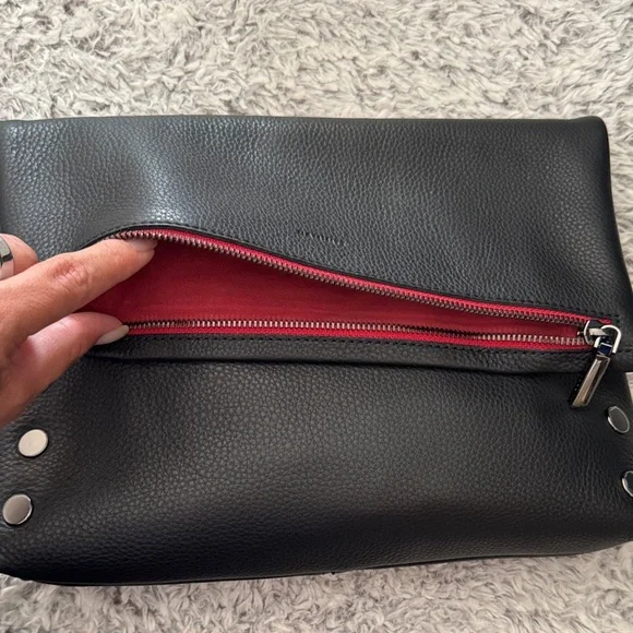 Hammitt VIP LRG Black Crossbody Bag Gunmetal grommets with Red Zipper. NWT - Picture 7 of 7